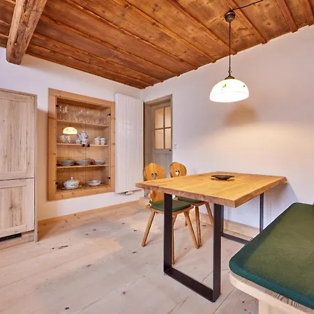 Haus Hoamat - Almrausch * Farchant